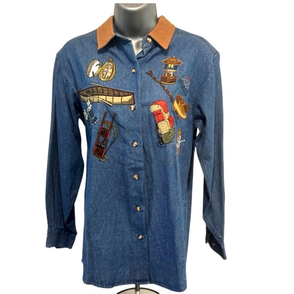 Cambridge Dry Goods Country Store Women’s Denim Embroidered Leather Collar Shirt